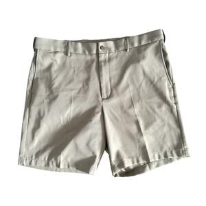 PGA Tour Shorts Men’s Size 40 Tan Golf Pockets Khaki